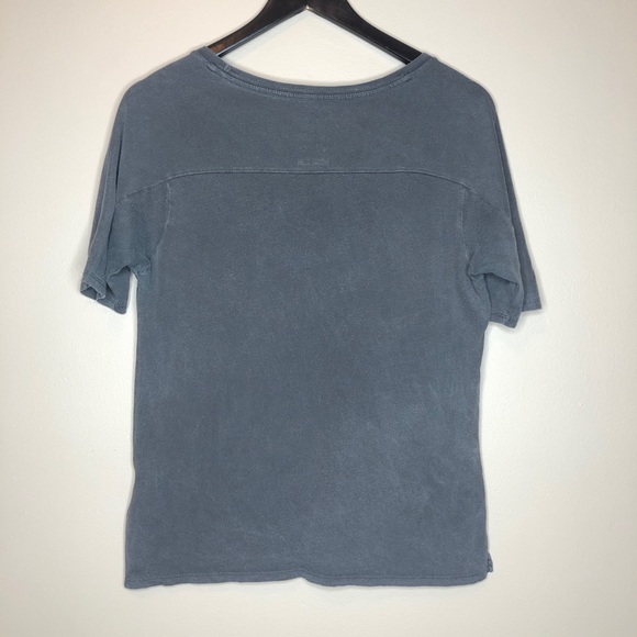 RVCA vintage tiger print t-shirt black small - Picture 3 of 3